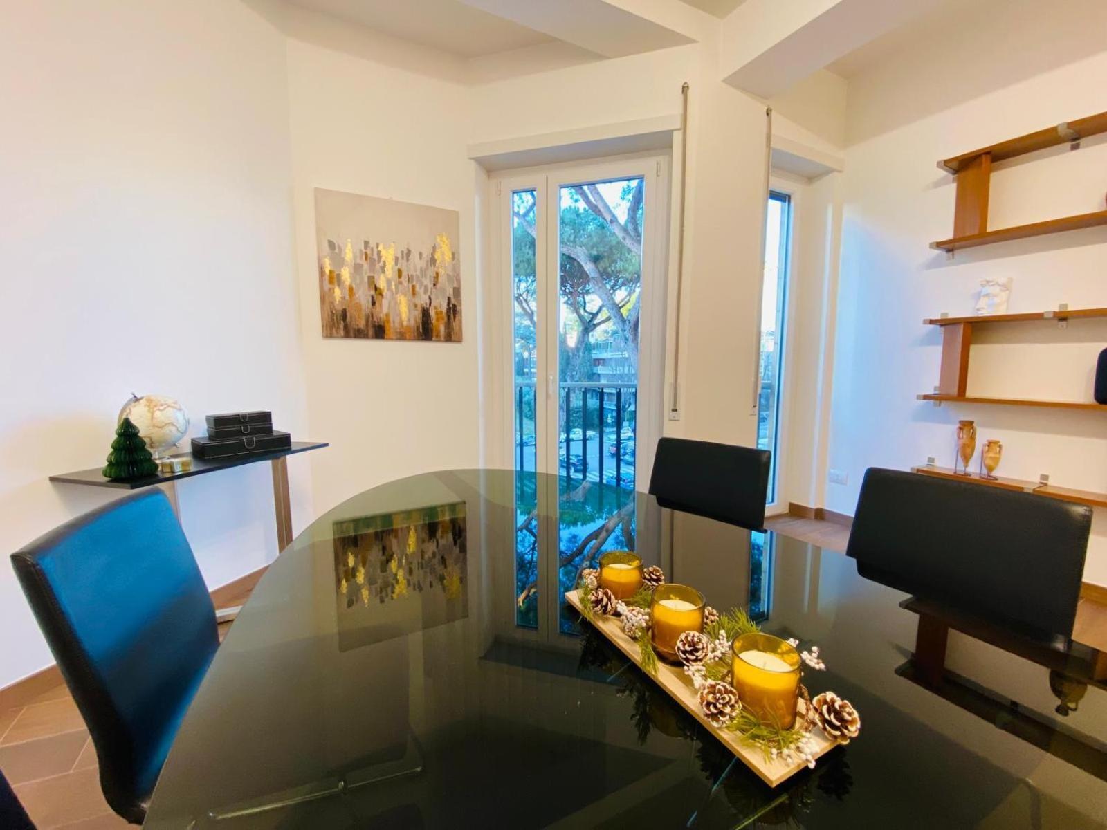 Appartamento Pasteur 66 - Luxury In